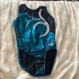 Gymnastics leotard